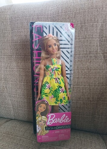 Barbie fashionistas 