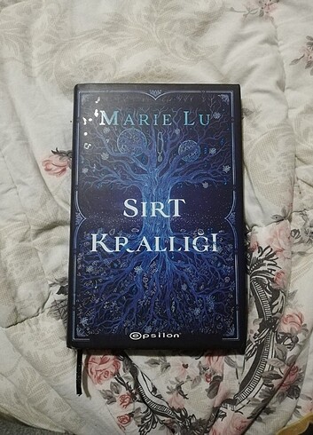 Marie Lu - Sırt Krallığı