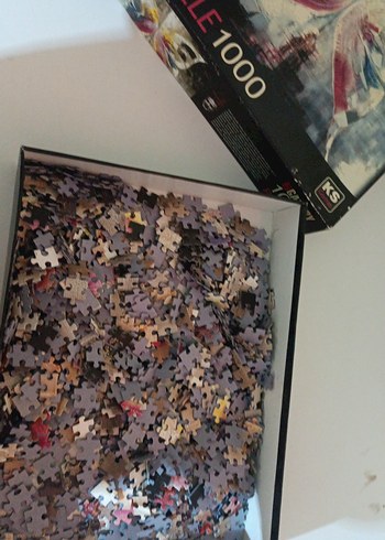 1000 Parça Kırmızı Sanat Puzzle - Görsel 4