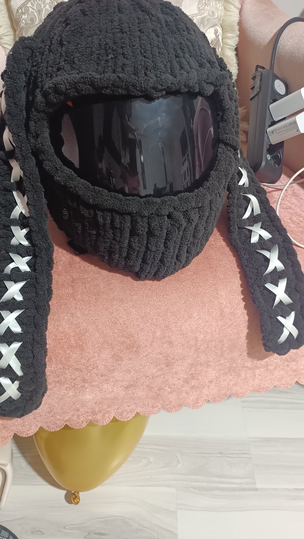 Siyah Örme kask peluşu - Görsel 2