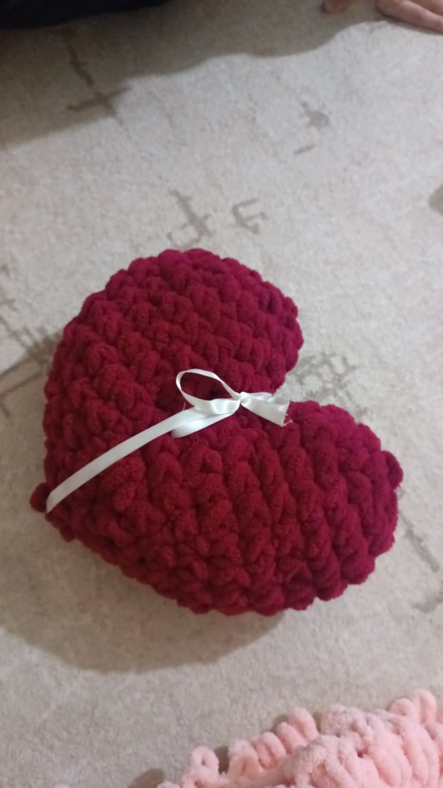 Bordo Kalp Şeklinde Yastık - Görsel 4