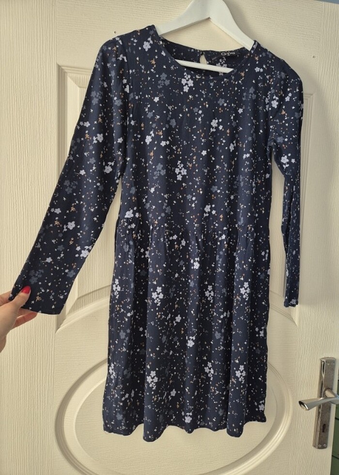 Çiçekli elbise - Görsel 2