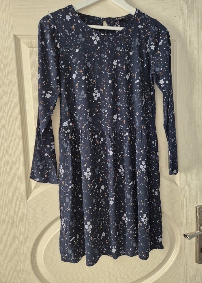 Çiçekli elbise - Görsel 3