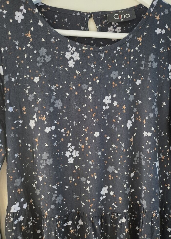 Çiçekli elbise - Görsel 4