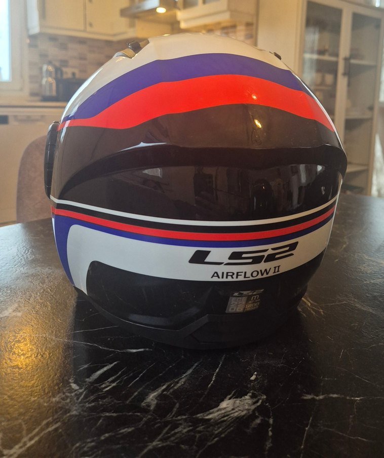 Siyah Deri Biker Kask, Tokalı, Sokak Stili - Görsel 3