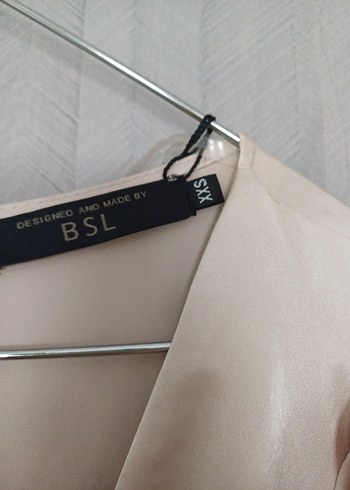 BSL FASHION Bej Drapeli V Yakalı Mini Elbise