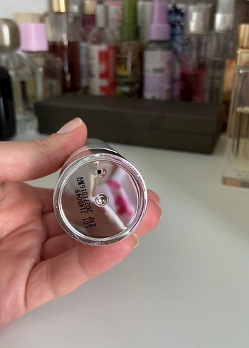  Beden Vt cosmetics reedle shot 95.000