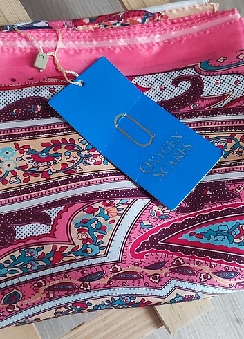 Etro şal organic scarfs ürünü