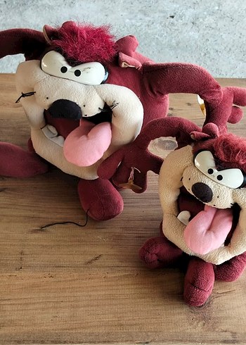 2 Adet Bordo Renkli Peluş Tazmanya Canavarı Oyuncak