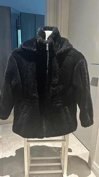 Guess pelüş mont