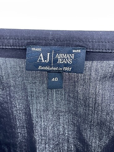 40 Beden lacivert Renk Armani Jeans Gömlek %70 İndirimli.