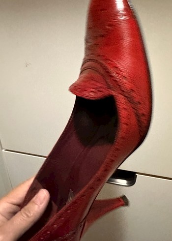 inci Parlak Kırmızı DeriStiletto