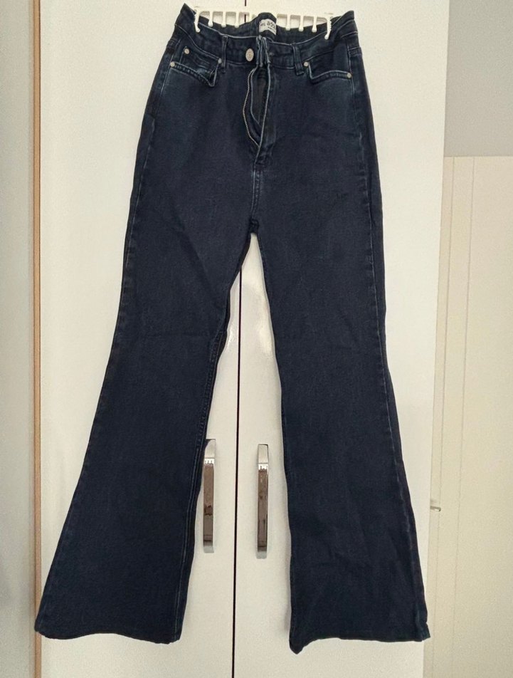 Günlük Rahat Kesim İspanyol Paça Pantolon — görsel 4/5