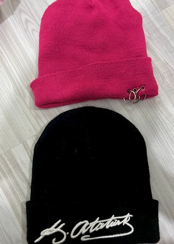 Pembe Örgü Kadın Bere
