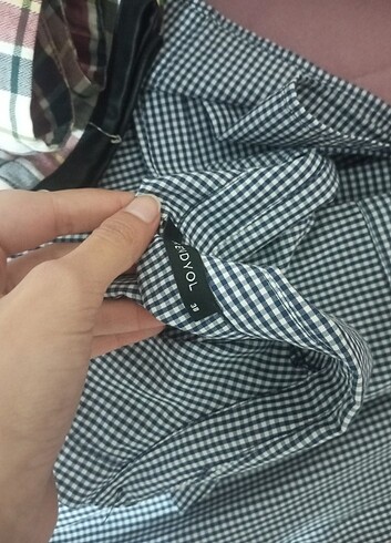 Trendyol kareli gömlek - Görsel 3