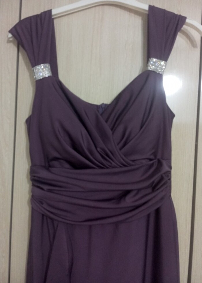 Rahat askılı balık kesim abiye - Görsel 4