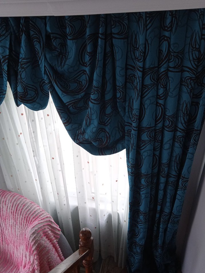 desenli fon perde 7-8 ay kullanıldı 2 adet vardır. - Görsel 2