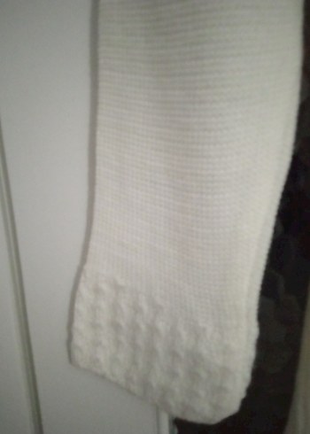 Uzun Beyaz Örgü Kadın Hırka yeni kullanılmamıştır beden
uymadığı - Görsel 3