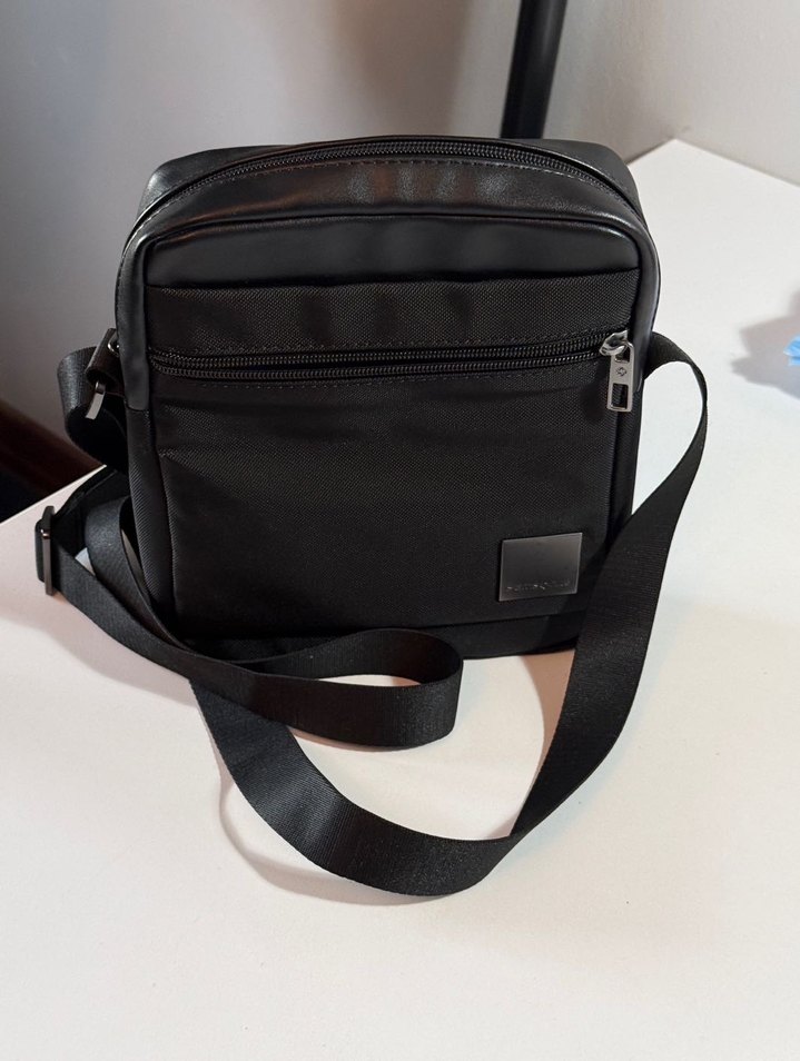 Samsonite tablet omuz çantası 7.9 Siyah - Görsel 2