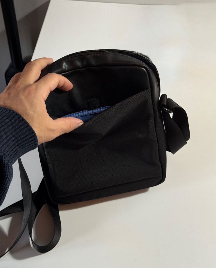 Samsonite tablet omuz çantası 7.9 Siyah - Görsel 5