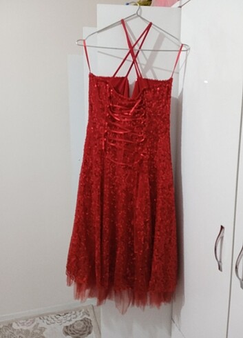 40 Beden kırmızı Renk Kırmızı abiye elbise 