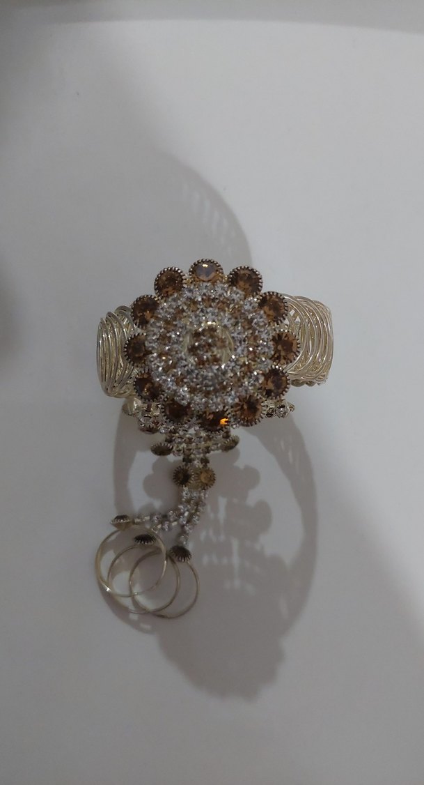 Zincir Detaylı Altın Renk Bohem Bileklik - Görsel 2