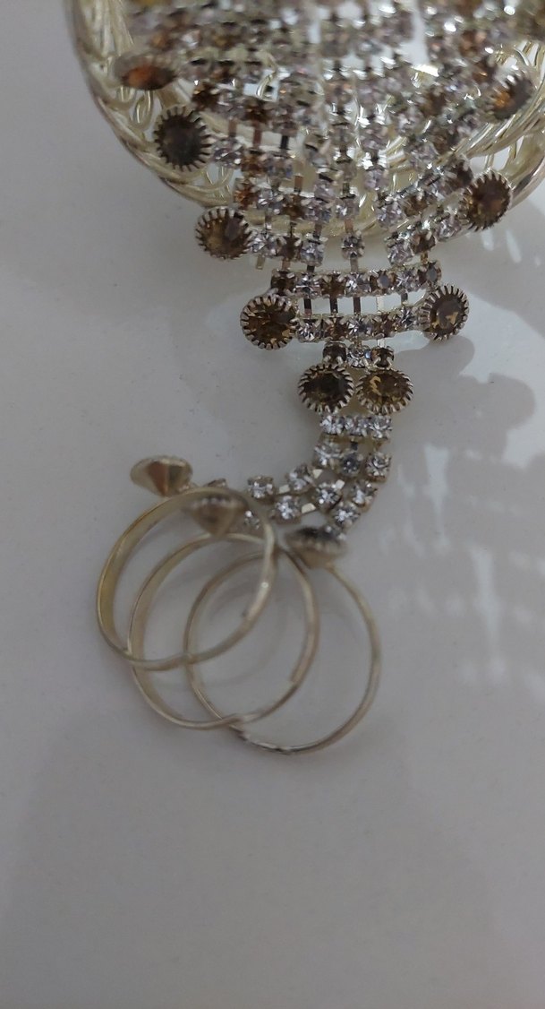 Zincir Detaylı Altın Renk Bohem Bileklik - Görsel 3