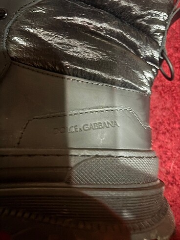 37 Beden siyah Renk Dolce Gabbana Postal