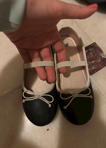 Siyah Renkli Tokalı Kız Çocuk Babet Ayakkabı - Görsel 2