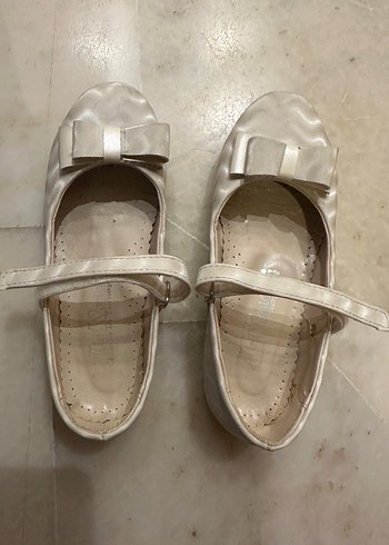 Kız çocuk ekru Tokalı Babet Ayakkabı - Görsel 2