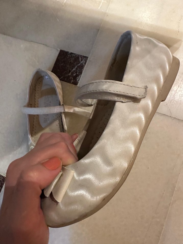 Kız çocuk ekru Tokalı Babet Ayakkabı - Görsel 3