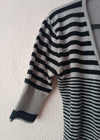 Adil Işık Gri Çizgili v kruvaze yakalı ince hırka - Görsel 6