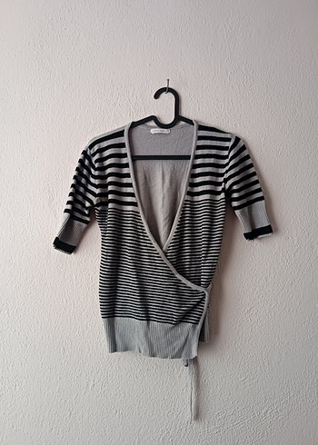 Adil Işık Gri Çizgili v kruvaze yakalı ince hırka - Görsel 13