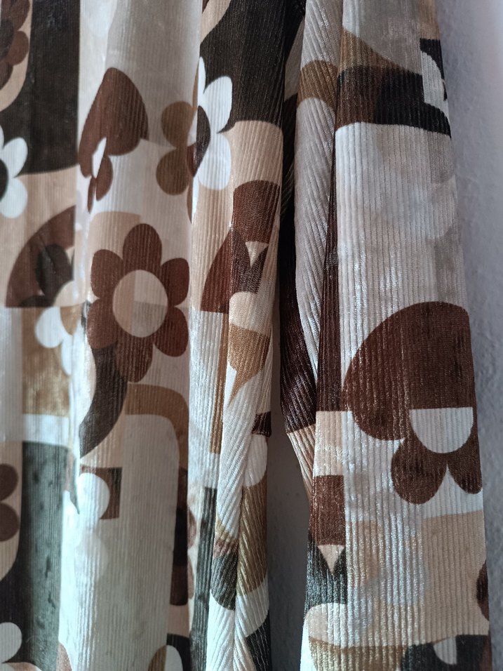 Bershka marka Uzun Kollu Desenli Kadife elbise - Görsel 5