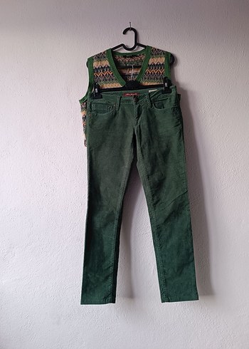 Dörtel marka yeşil renkli V Yaka Yün Süveter - Görsel 13