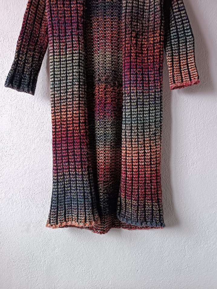 Kadın Uzun Renkli Batik Desenli Örgü Hırka - Görsel 4