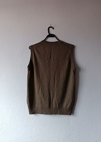 Kahverengi V Yakalı Yün Süveter - Görsel 2