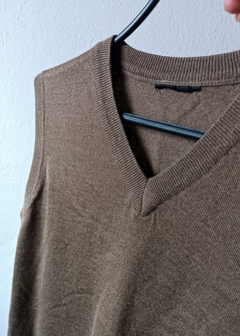 Kahverengi V Yakalı Yün Süveter - Görsel 5