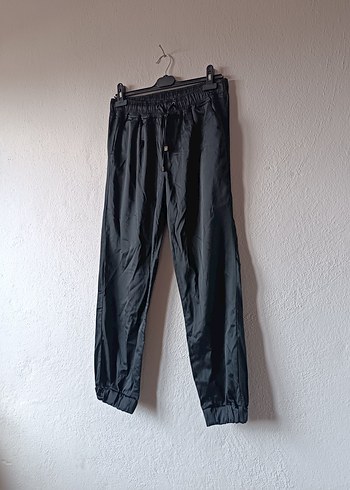 Mavi Marka Siyah Rahat Kesim Eşofman Altı - Görsel 5