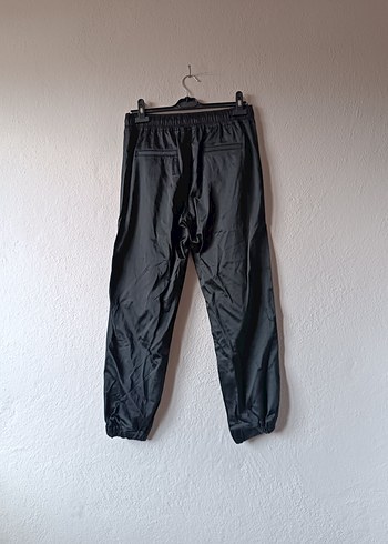 Mavi Marka Siyah Rahat Kesim Eşofman Altı - Görsel 2