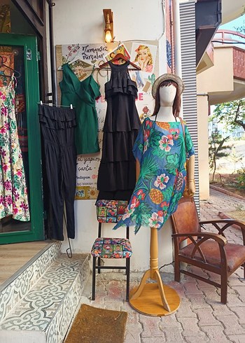 Çiçekli ananas desenli pareo elbise - Görsel 5