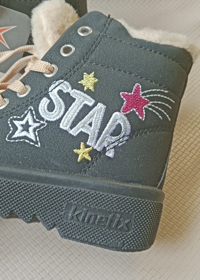 Kinetix marka 25 numara siyah kız bebek ayakkabısı - Görsel 4