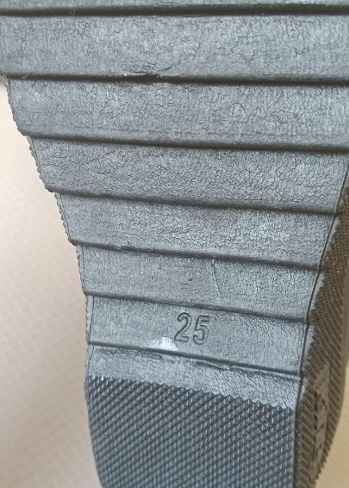 Kinetix marka 25 numara siyah kız bebek ayakkabısı - Görsel 5