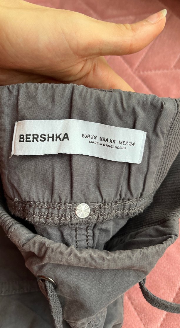 Bershka Pantolon - Görsel 4