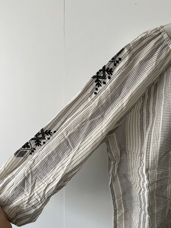 Nakışlı Püsküllü Bej Keten Bohem Bluz - Görsel 2