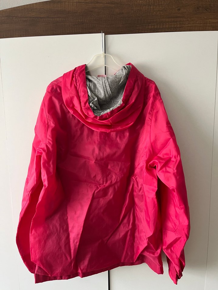 Kadın Parlak Pembe Kapüşonlu Yağmurluk - Görsel 2