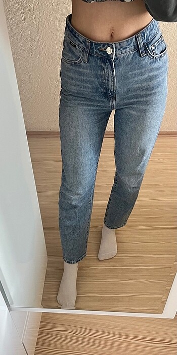 mavi straight mom jean