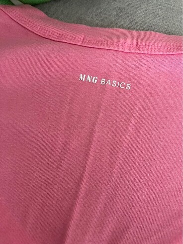 s Beden Mango Tshirt