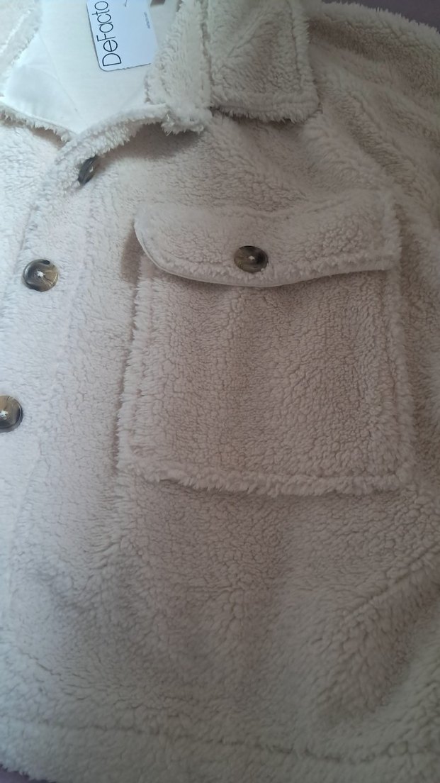 Beyaz Düğmeli Kadın Midi Ceket - Görsel 3