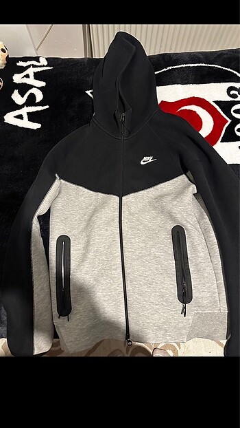 Nike tech fleece